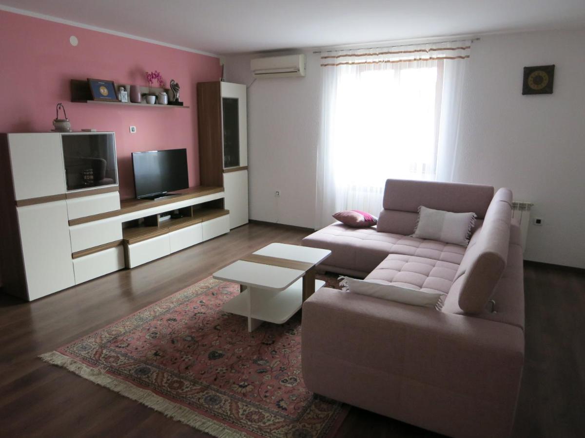 Apartma Kapitanovse Ajdovščina Екстериор снимка