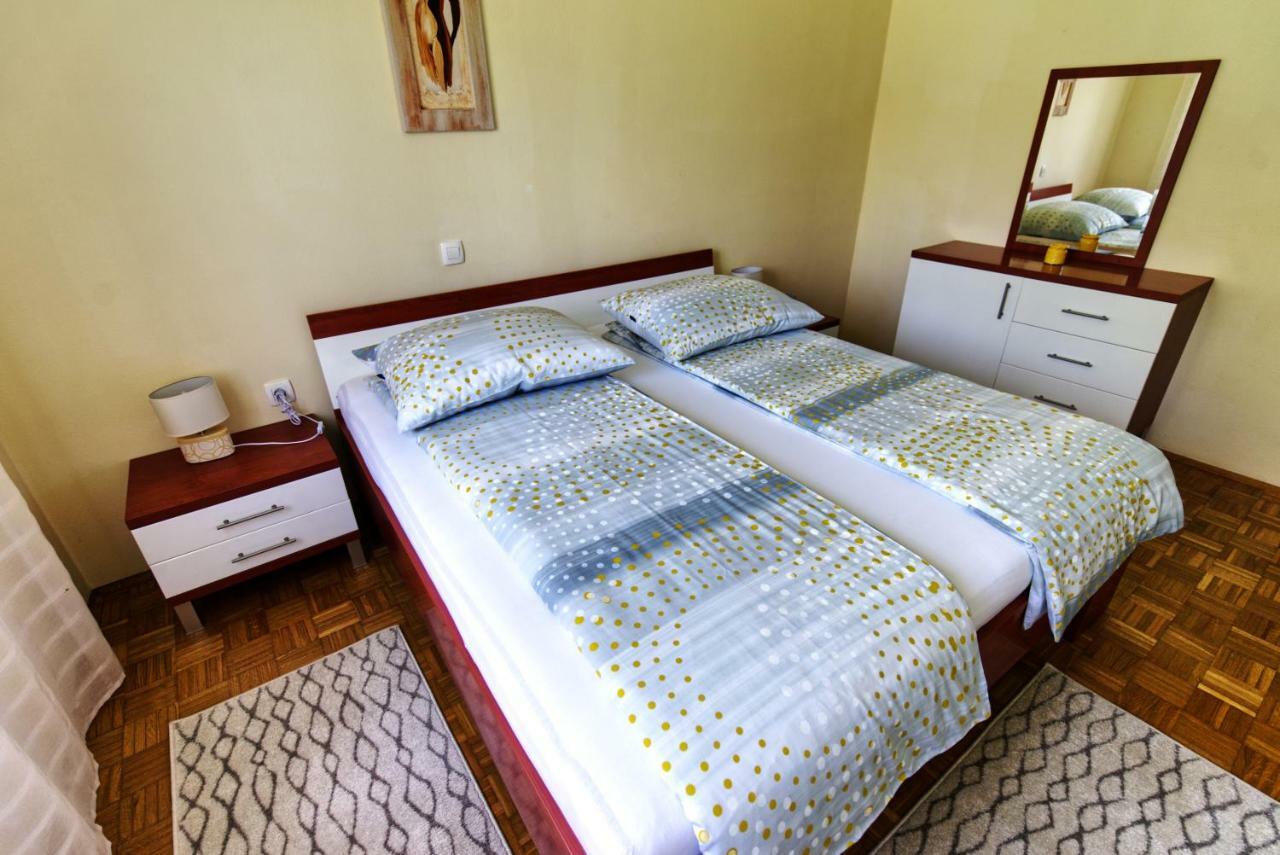 Apartma Kapitanovse Ajdovščina Екстериор снимка
